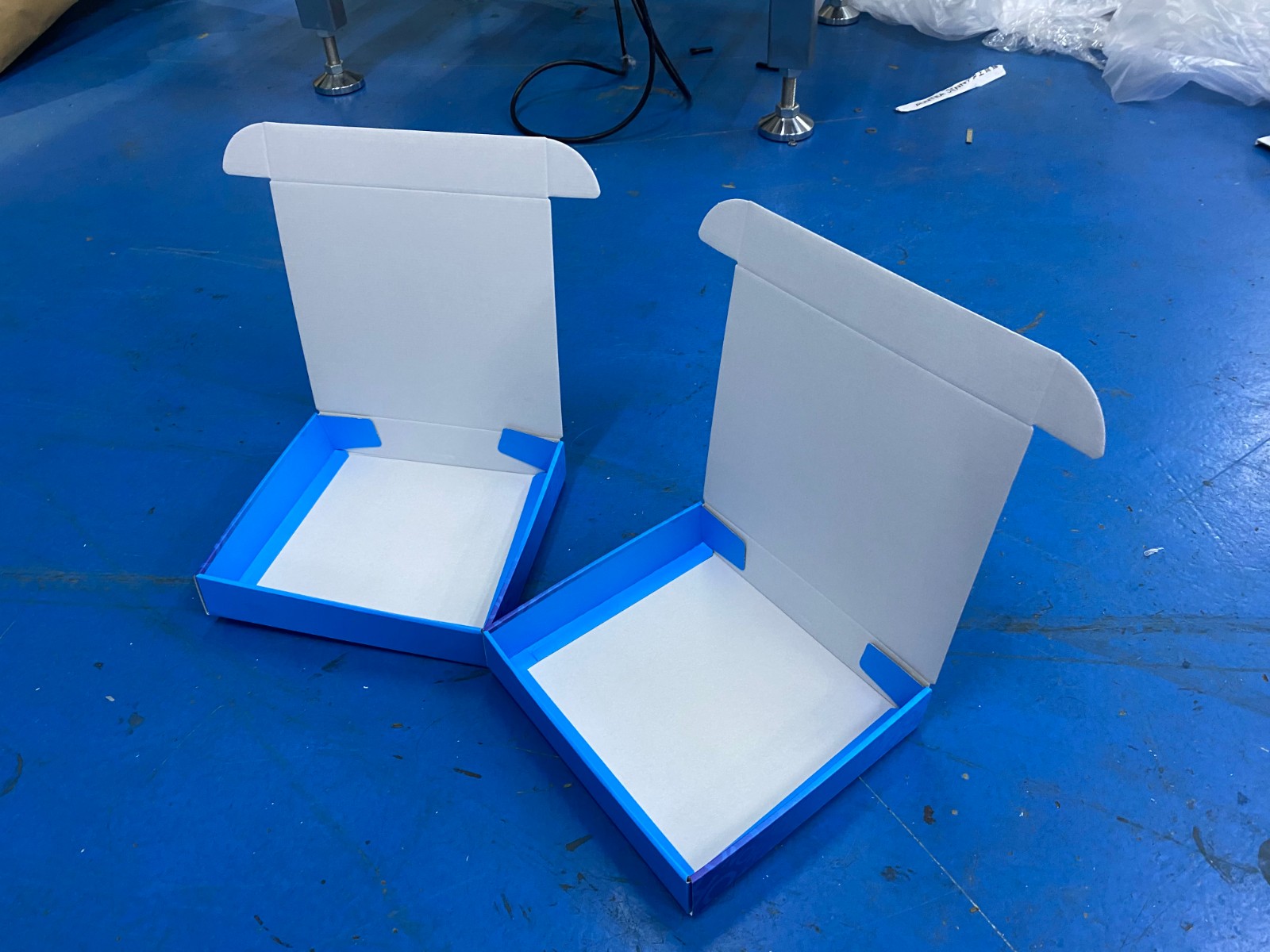 飛機(jī)盒折盒機(jī) 飛機(jī)盒折盒機(jī)